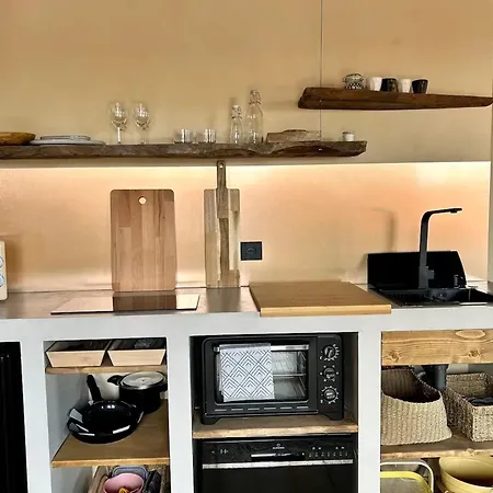 Spacious House In Tapigliano With Terrace For 12 People Holiday home